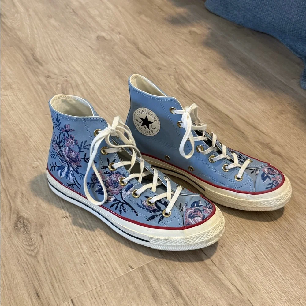 Embroidered Converse - Picture 1 of 2